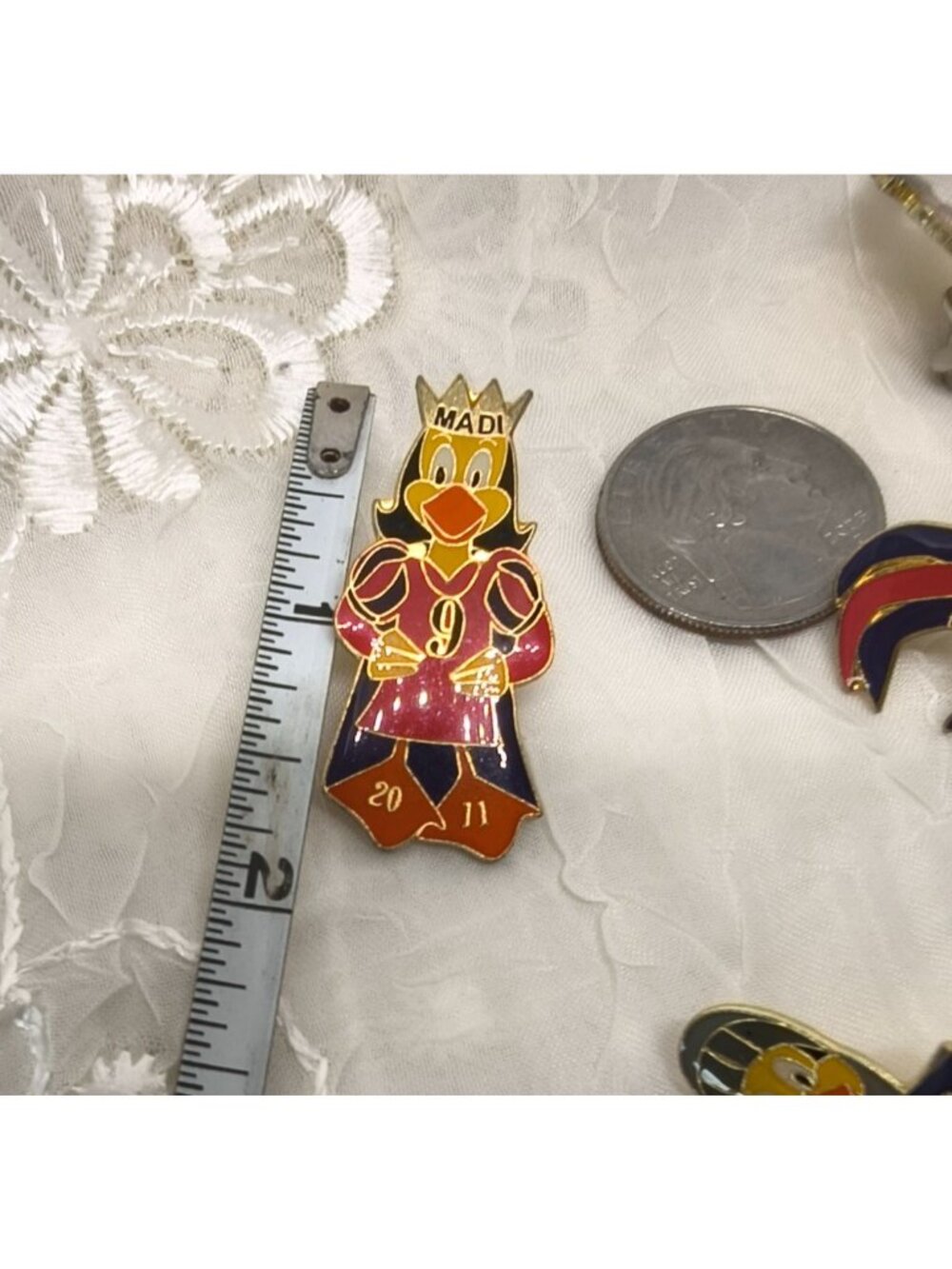 5 Madi 2011  ~ Massachusetts Destination Imagination Enamel Pins - Royal Designs - Picture 10 of 10